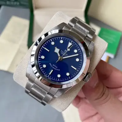 Design Mechanical Watch